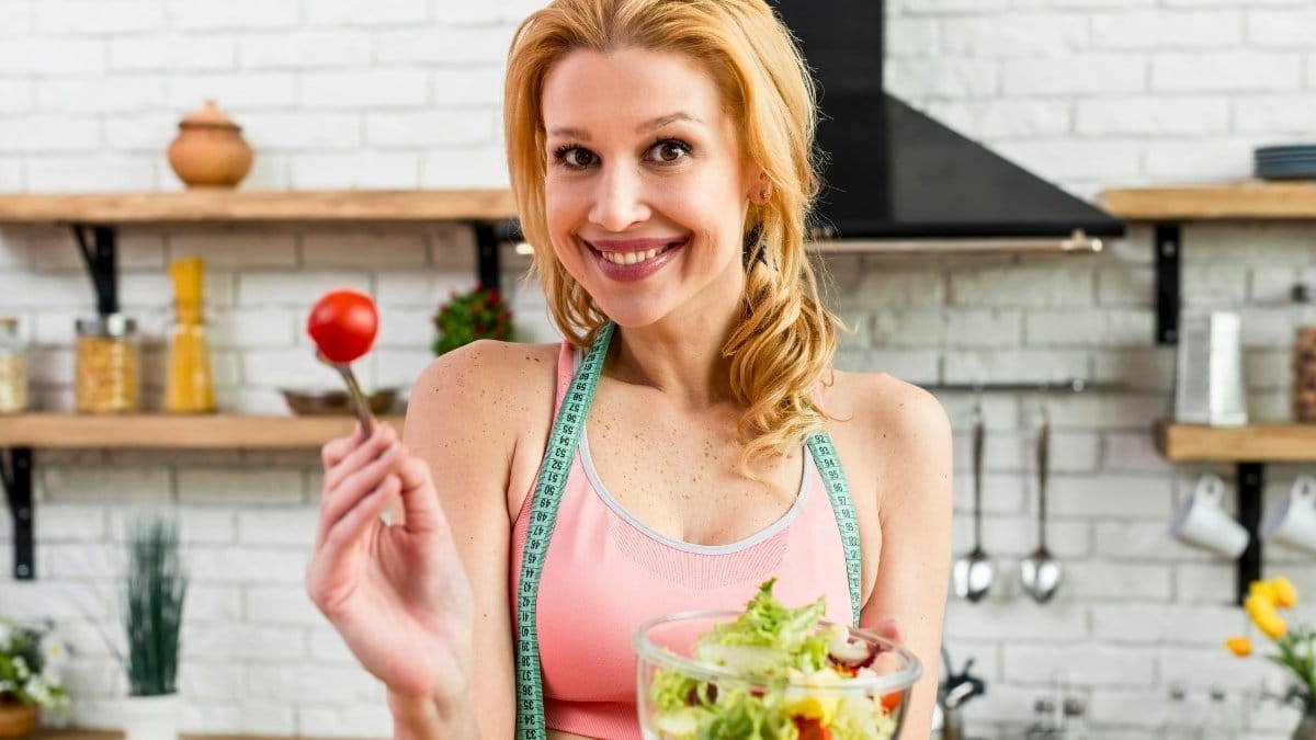 New Research Pinpoints How Much Protein Shifts Weight Loss After 50