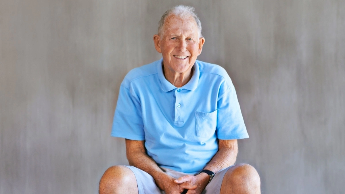 What Geriatric Specialists Often Recommend for Staying Active Without Overstraining Joints