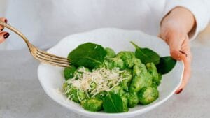 Why Your Belly Fat & Fatigue Are Connected — 11 Anti-Inflammatory Foods That Help