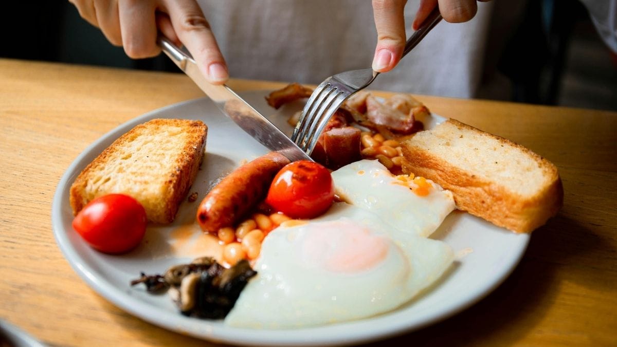 Always Hungry, Craving Sugar, or Feeling Sluggish? These Blood Sugar Friendly Foods Can Reset Your Energy Naturally