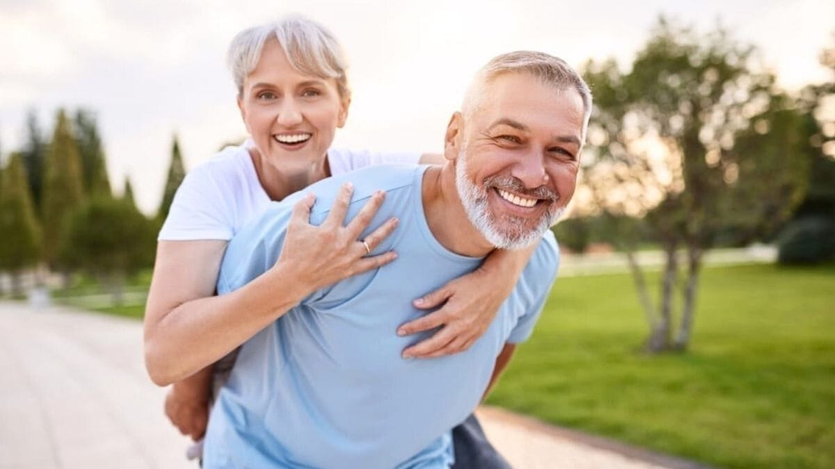 7 Simple Daily Habits Doctors Recommend for Healthy Aging