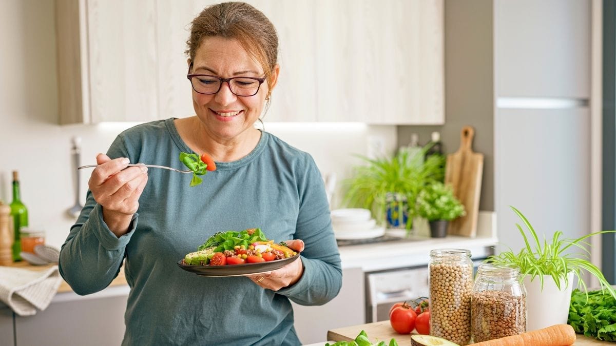 Eating for Longevity: What to Add, What to Reduce, What to Ignore