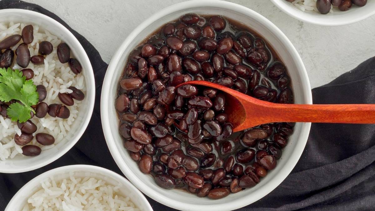 Black Beans and Gut Health: The Fiber-Rich Food Your Digestion May Be Missing