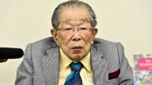 After 105 Years of Living Proof, This Japanese Doctor's One Daily Practice Is the Closest Thing to a Real Fountain of Youth