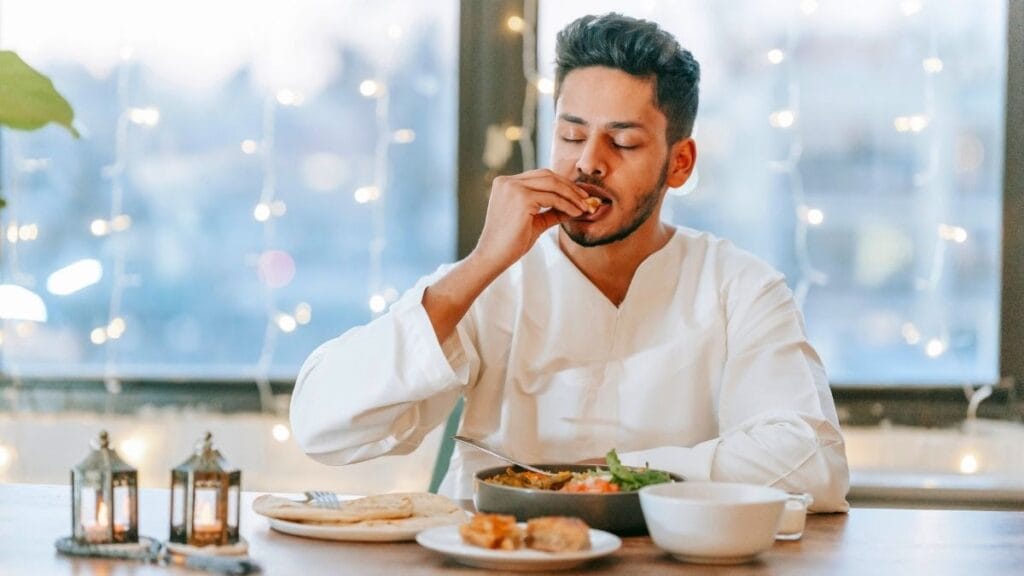 Cardiologists Confirm These 10 Everyday Foods Quietly Push LDL Higher — Even in People Who Eat Clean