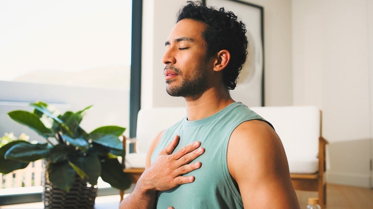 You Can Easily Fit These 7 Simple Mindfulness Exercises Into Your Daily Routine