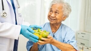 Doctors Are Begging You To Eat This ONE Winter Veggie To Fight Colds