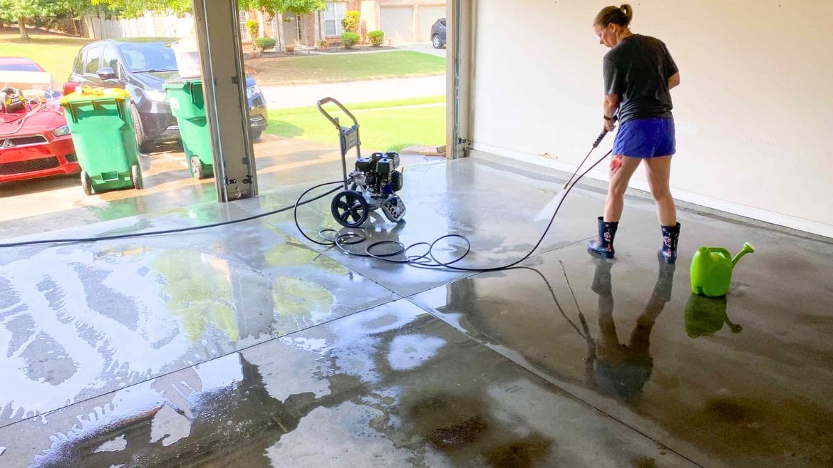 These 9 Garage Floor Mistakes Kill Resale Value Instantly