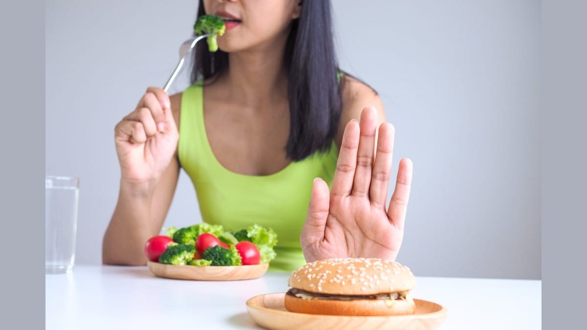 Stop Eating These Popular Foods If You Want Clearer Skin, Better Sleep, And Energy