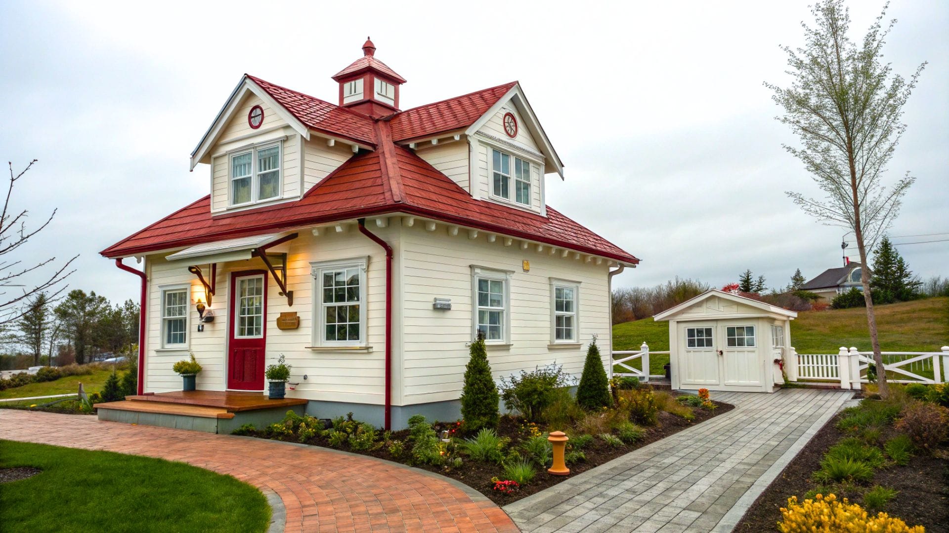 The Illusion of Space: Architect Secrets to Building a Two-Story Tiny That Feels Like a Mansion